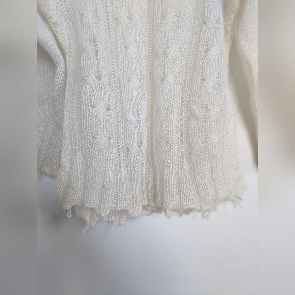 Anthropology Cream Women's Sweater - Picture 7 of 13
